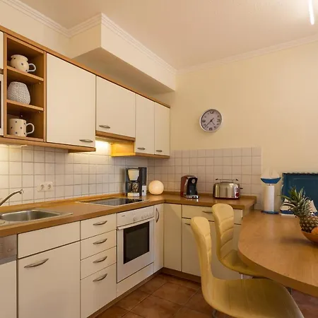 Seeluft In Der Isabell Mit Sonnenterrasse Apartment Binz