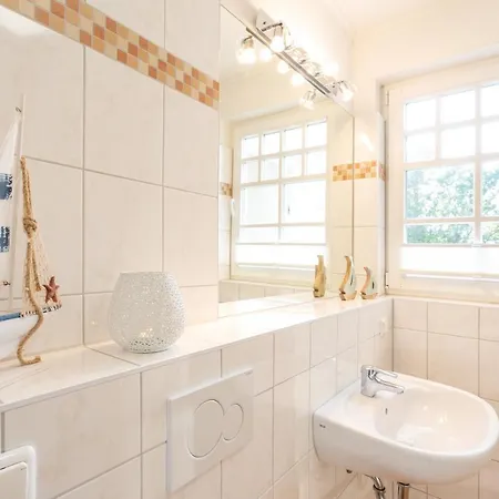 Seeluft In Der Isabell Mit Sonnenterrasse * Binz