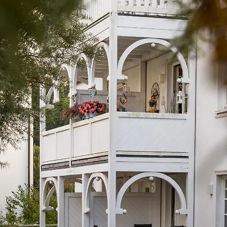 Seeluft Mit Terrasse Binz